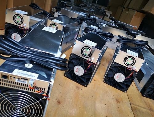 SHA 256 3360W Whatsminer M31s+ 80th Hashrate com os fãs da fonte de alimentação 2